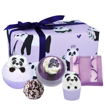 BOMB COSMETICS Panda Ajándékcsomag