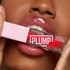 Kép 3/8 - MAYBELLINE Lifter Plump 004 Red Flag Szájfény (5,4ml)